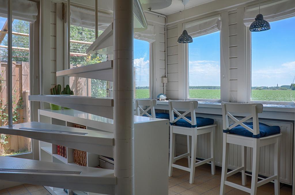 Artistiek Vakantiehuisje Hulst Exterior photo